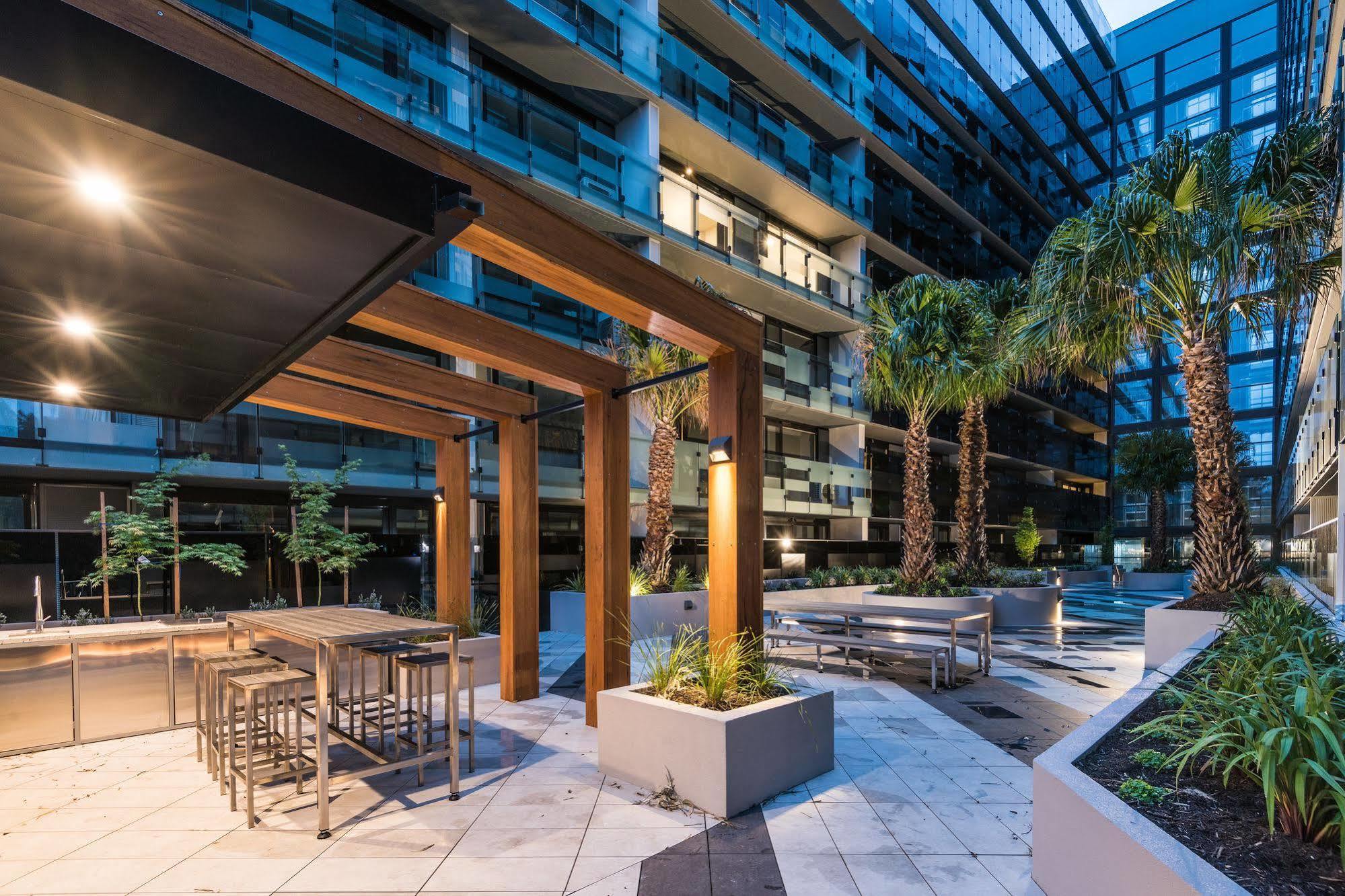 Playhouse Apartments Abbotsford Melbourne Exteriör bild